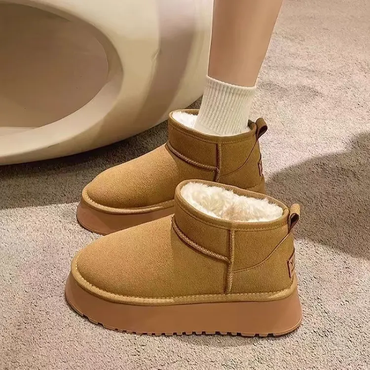 啄木鸟厚底雪地靴女2025年新款冬季保暖面包鞋一脚蹬加绒加厚棉鞋
