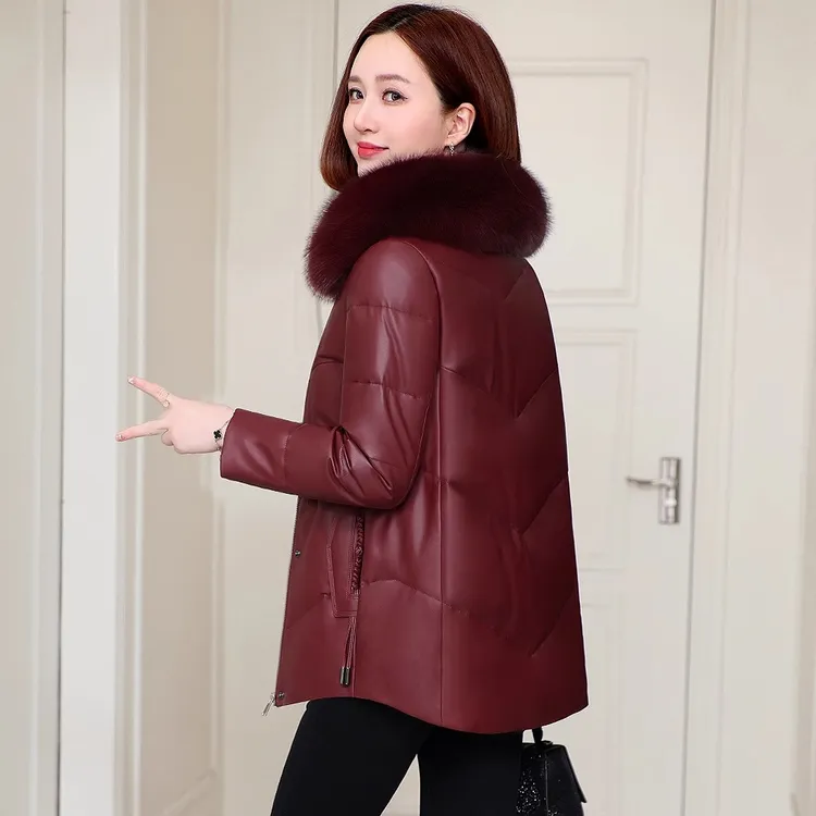 真皮羽绒服女2025冬季新款妈妈装中长款海宁皮衣女绵羊皮皮草外套