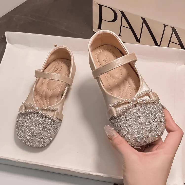ABC女童公主鞋2025春小女孩蝴蝶结珍珠儿童软底皮鞋宝宝水晶鞋