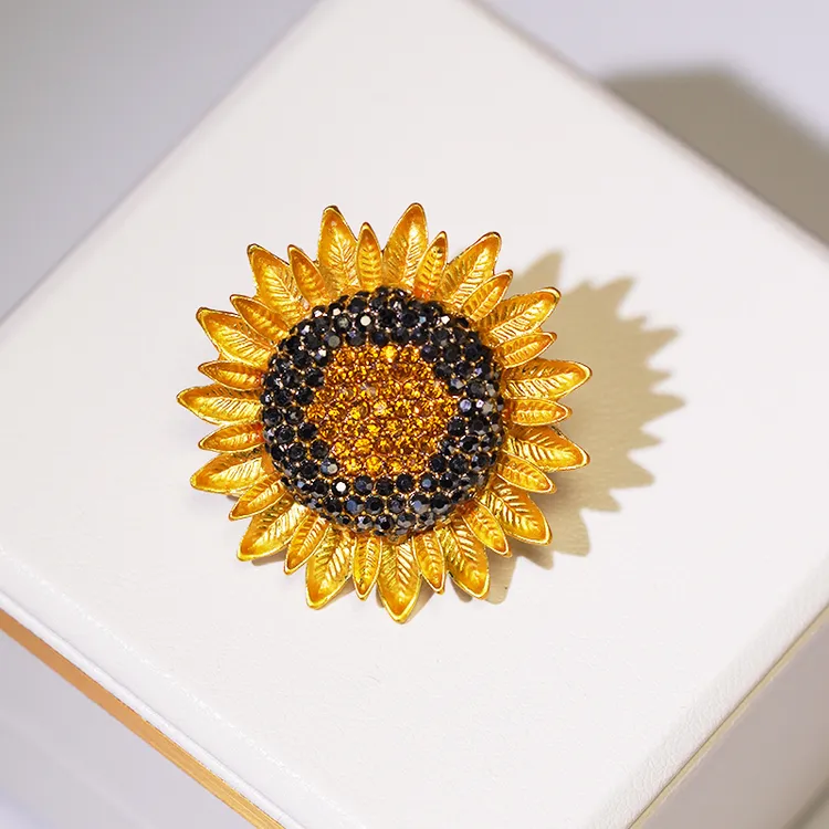 铜合金胸针 梵高【向日葵】ins时尚胸针小众高档水晶太阳花别针配饰商品图