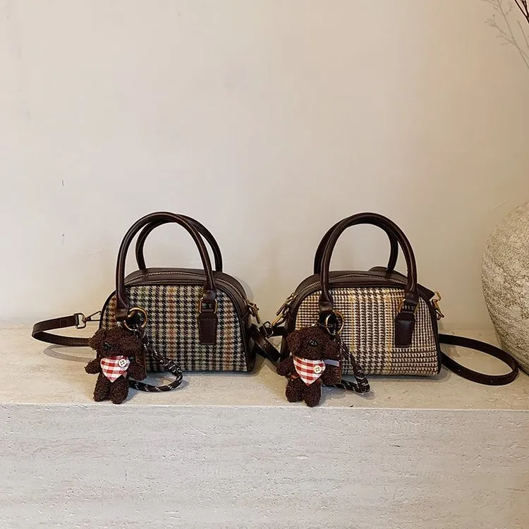 斜挎包女包不仅是时尚（无挂件）