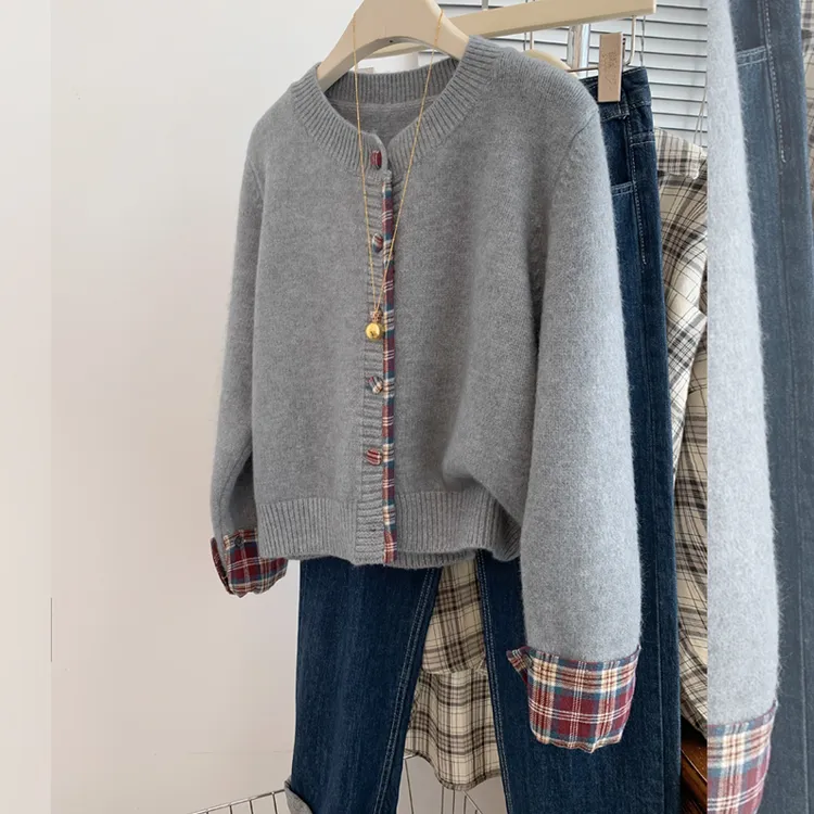 设计感拼色针织衫毛衣外套女秋冬新款保暖减龄上衣百搭小众时尚潮