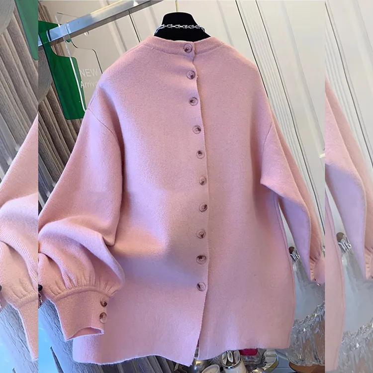 设计感后背纽扣针织毛衣女秋冬新款保暖百搭减龄上衣法式小众潮流