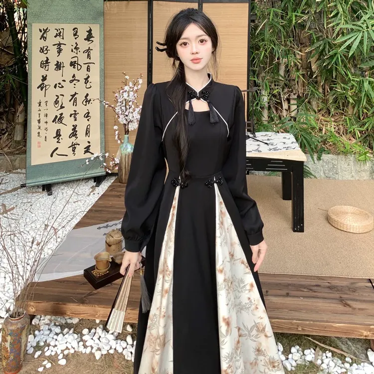 新中式国风盘扣高级感连衣裙大码秋季胖mm气质独特别致长袖A字裙
