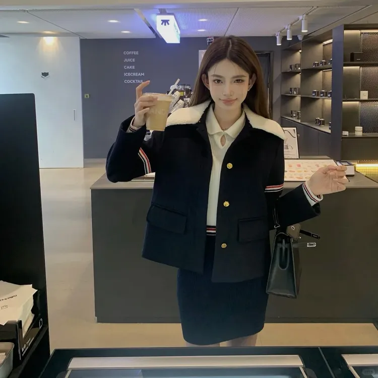 韩系学院风穿搭双袖织带彩条毛呢翻领休闲复古外套显瘦高腰半身裙