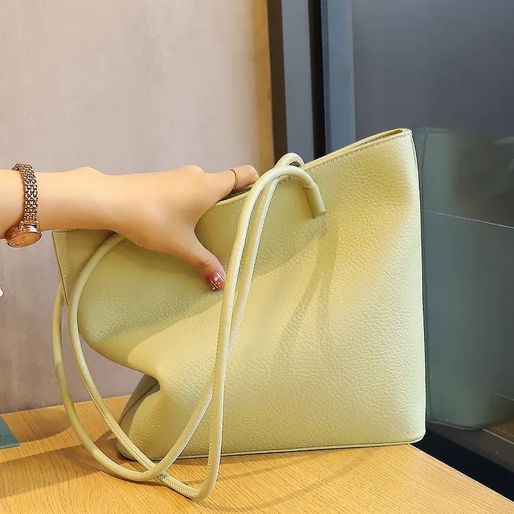 软皮包包大容量托特包女2025夏新款通勤上班族单肩大挎包女大学生