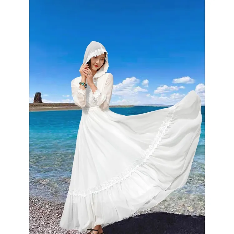 三亚海边沙滩裙度假超仙女白色带帽拍照连衣裙青海湖旅游温柔长裙