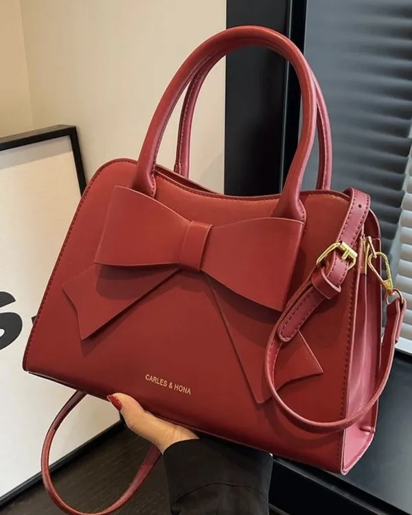 新款新娘结婚婚宴手提小包包女2025红色喜庆小方包时尚百搭斜挎包