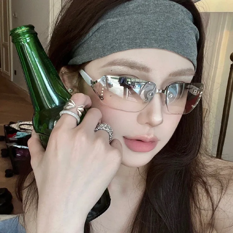 复古无框方形眼镜潮流Y2K辣妹甜酷太阳镜男时尚个性镶钻网红墨镜