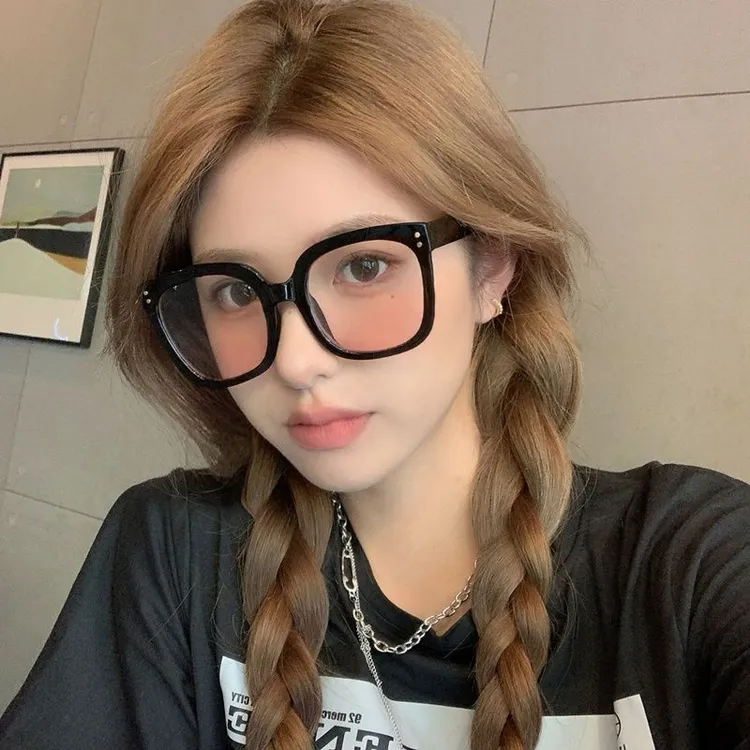 纯欲腮红眼镜女黑框素颜自带妆感大脸显瘦眼镜框可配近视度数墨镜