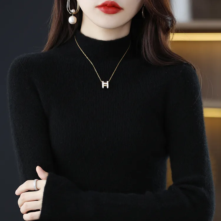 女士黑色长袖针织毛衣女秋冬内搭打底上衣妈妈半高领打底衫女秋季