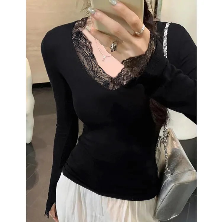 蕾丝花边拼接打底衫秋冬新款螺纹长袖t恤女纯欲U领修身内搭上衣