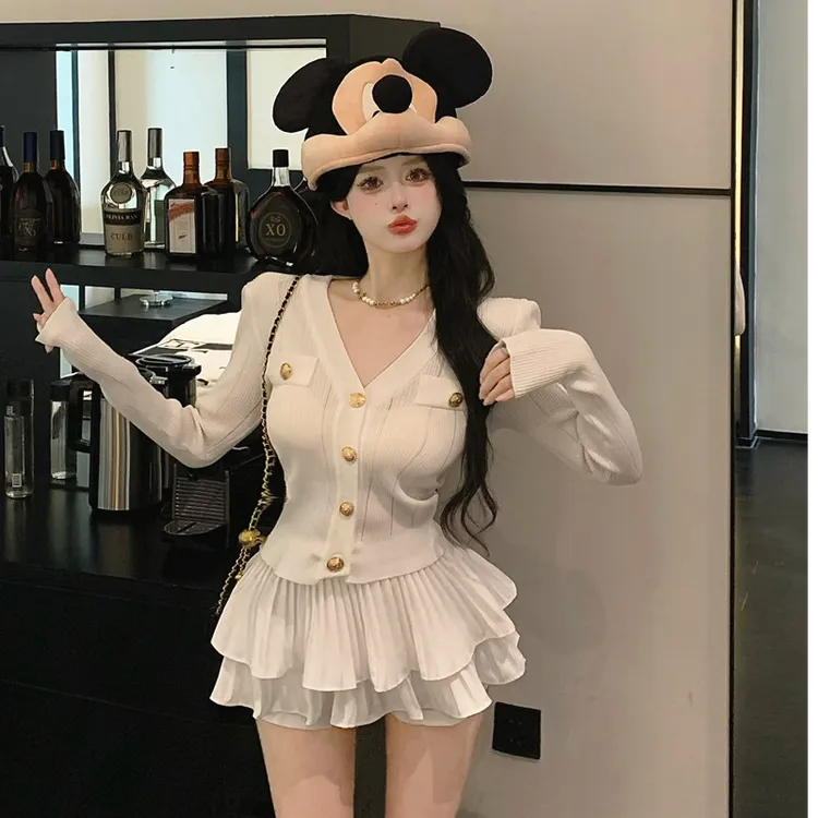 小香风V领修身长袖针织衫百褶蛋糕短裙裤女洋气甜辣妹两件套裙子