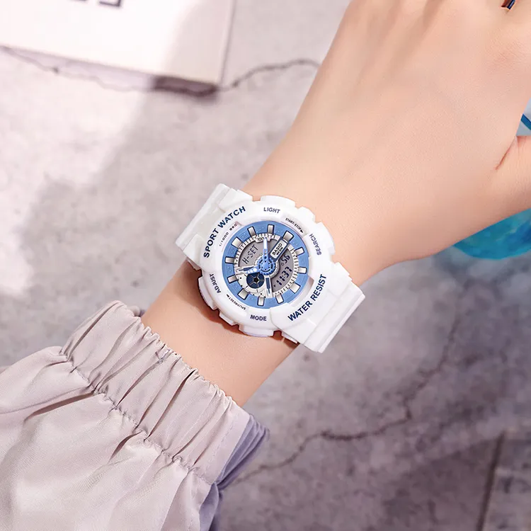 佰时顿手表学生男初中生时尚潮流腕表夜光防水运动多功能电子表女