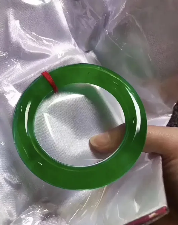 天然缅甸翡翠彩虹翡翠直播手镯链接