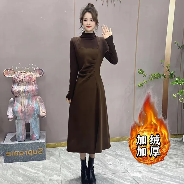 加绒加厚黑色半高领长款显瘦修身连衣裙气质高级感女A8072