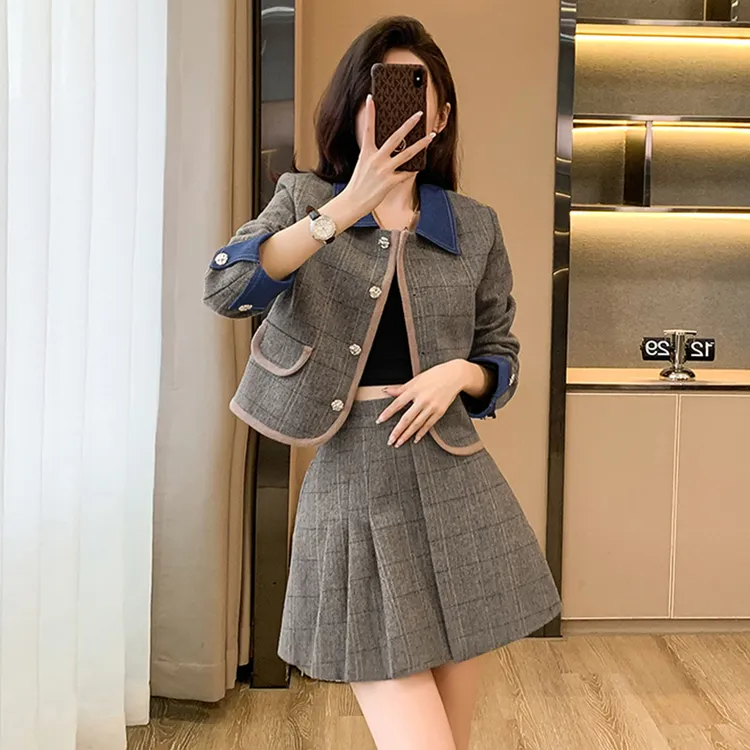 【周北鼻】【PJ】【两件套】小香风短外套两件套学院风减龄套装裙2311