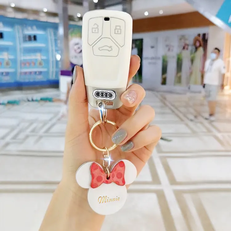 奥迪a4l女专用新a4女士21款q5l高档a5车q5保护壳rs钥匙套扣包2021