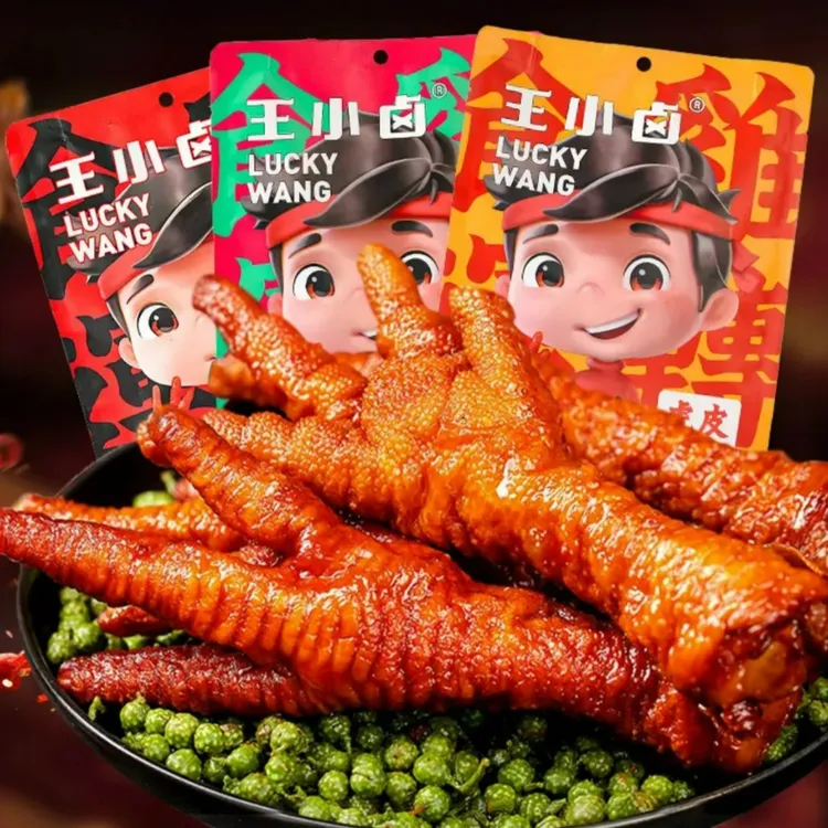 王/小卤虎皮凤爪9.9/袋香辣味卤制解馋休闲开袋即食零食个大肉多