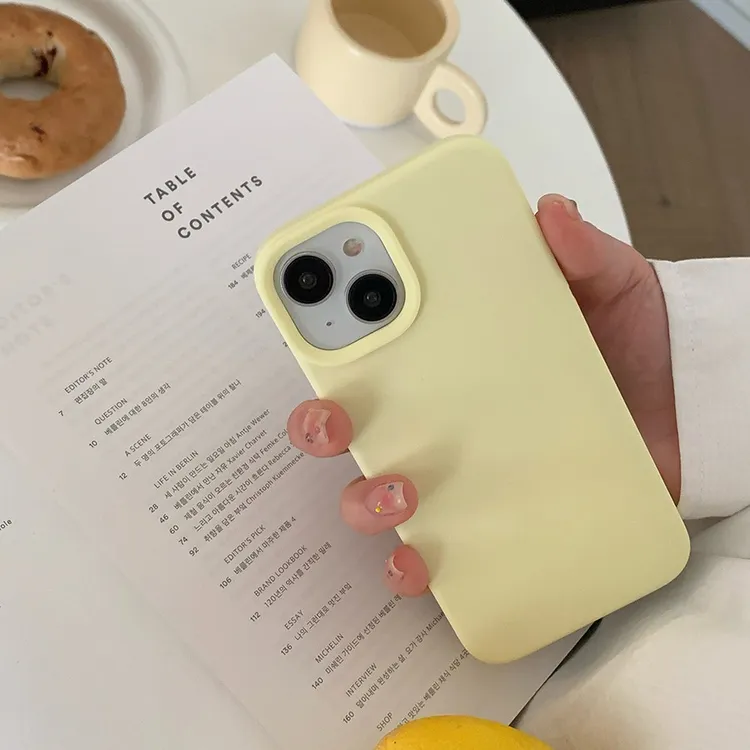 失眠招待所 ins奶油黄液态硅胶适用iphone16苹果17promax手机壳