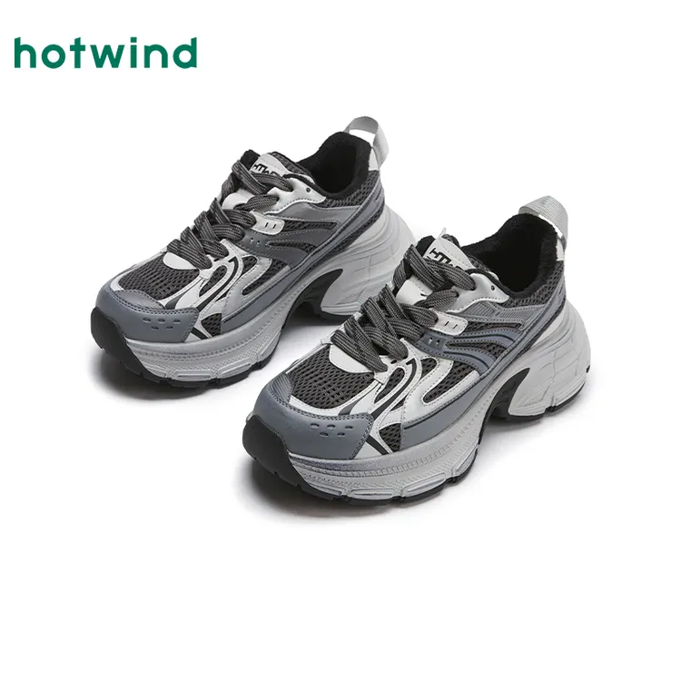 热风2024年冬季新款女士时尚休闲鞋H97W4423