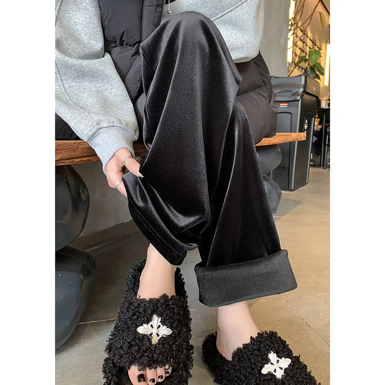 孕妇裤子金丝绒外穿秋冬季新款加绒加厚窄版阔腿裤直筒长裤慵懒感