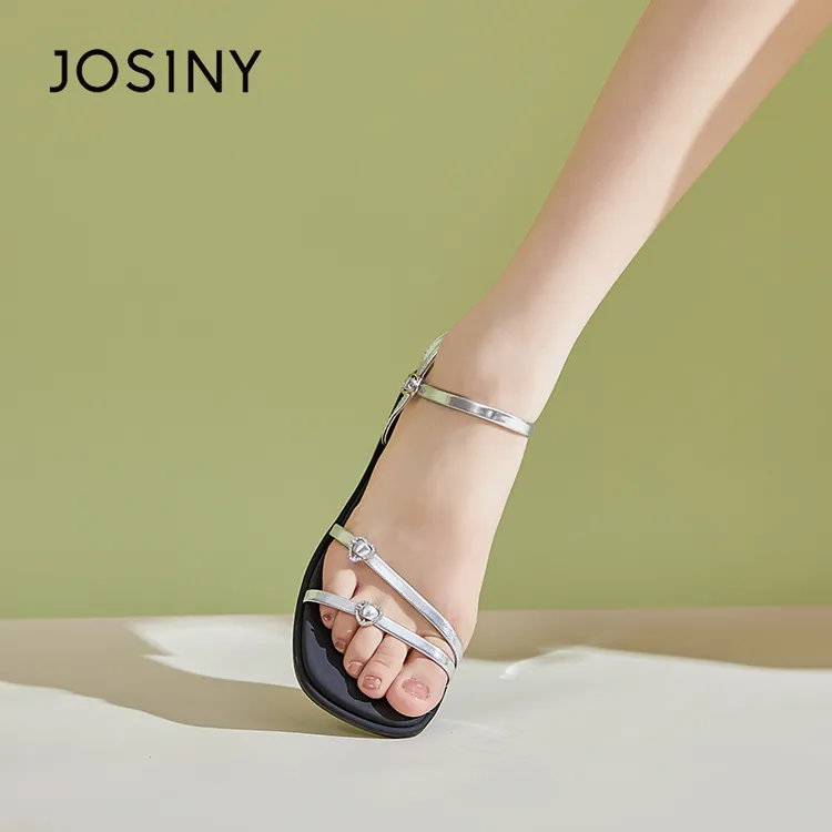 卓诗尼2025夏季新款气质时尚百搭女鞋方头水钻仙女风女士时装凉鞋