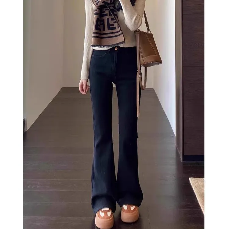 加绒加厚黑色微喇叭牛仔裤女高腰秋冬新款显瘦弹力修身马蹄裤裤子