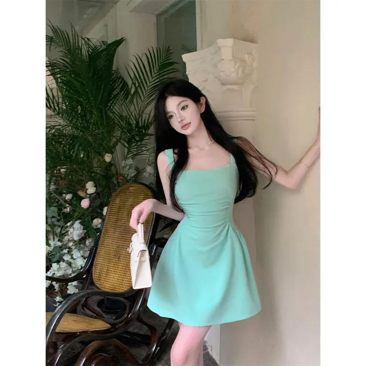 法式气质吊带连衣裙女甜美温柔风小个子a字裙收腰显瘦短裙子夏季