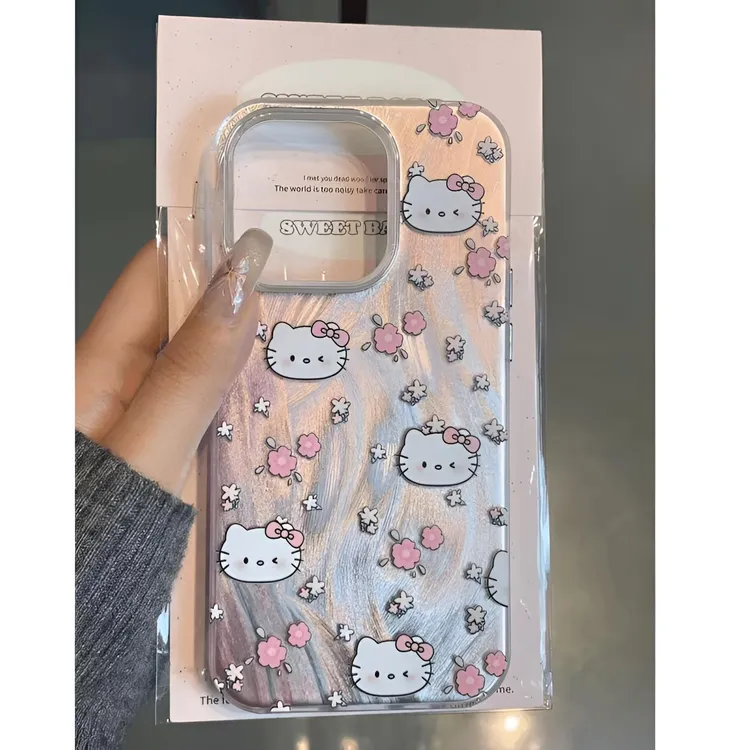 满屏花朵凯蒂猫适用iPhone15Pro手机壳苹果14/13简约12卡通11新款