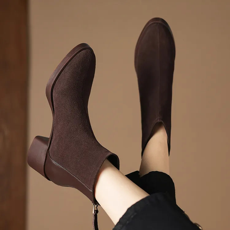 5CM，牛皮粗跟复古风马丁靴中跟圆头女靴弹力单英10微胖圆头牛皮女