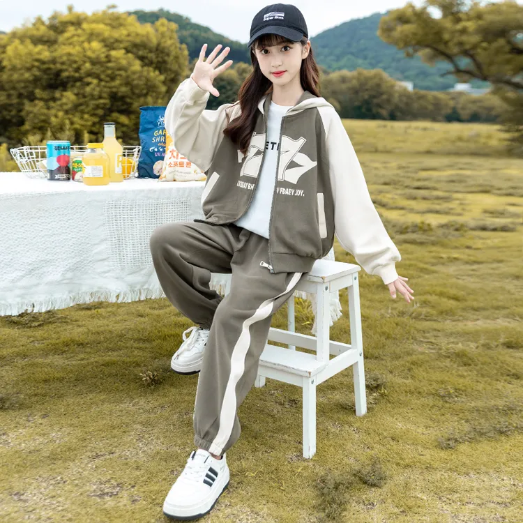 女童套装秋装2025新款儿童韩版大童春秋款休闲网红时髦运动两件套