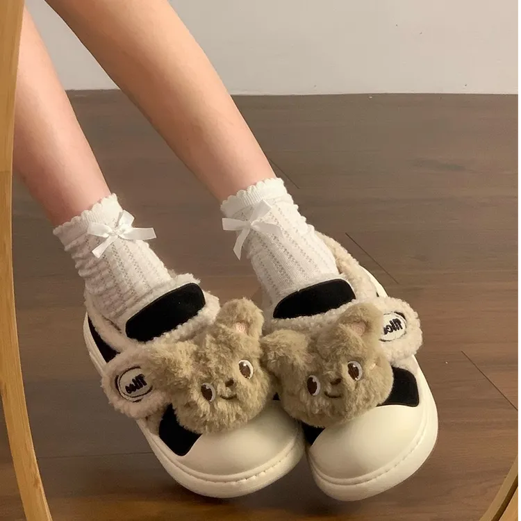 小熊可爱魔术贴包跟棉鞋女2024冬季新款外穿加绒保暖厚底雪地靴子