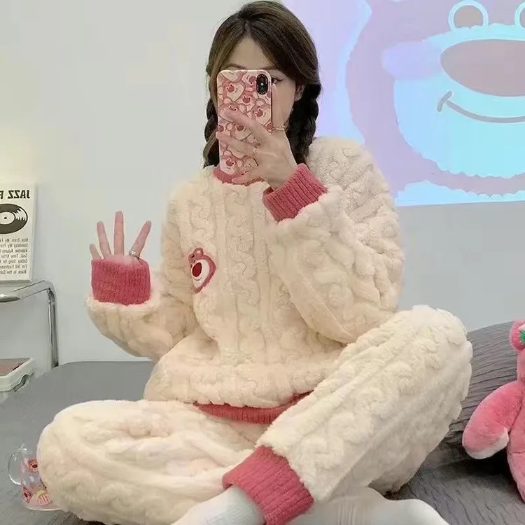 秋季加厚珊瑚绒睡衣女长袖保暖家居服套装可爱卡通学生甜美宽松版