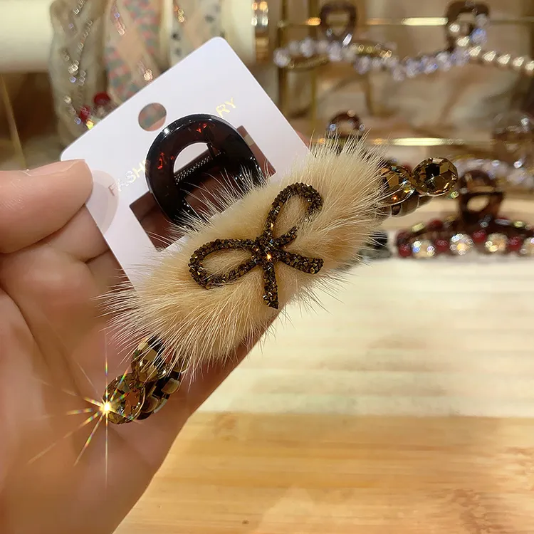 弈唯秋冬款11厘米中号鲨鱼夹气质网红轻奢时尚百搭韩版优雅抓夹