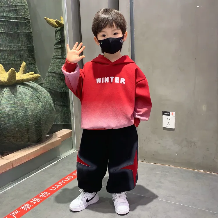 男童春秋套装儿童衣服2025新款帅气时髦潮男孩连帽卫衣宽松两件套