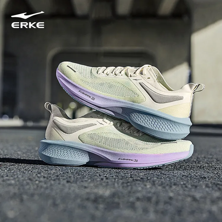 奇弹闪电3.0丨体考冲刺尔克高端尖货-奇弹科技跑步鞋51124203150