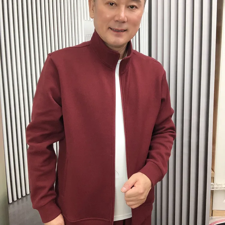 85560（强）枣红色净版户外休闲卫衣