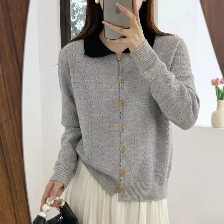 娃娃领镂空衫女长袖2024秋冬宽松翻领气质开衫香风打底衫简约款式