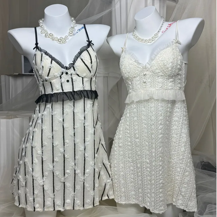 Six shop|高级立体盘花吊带睡裙