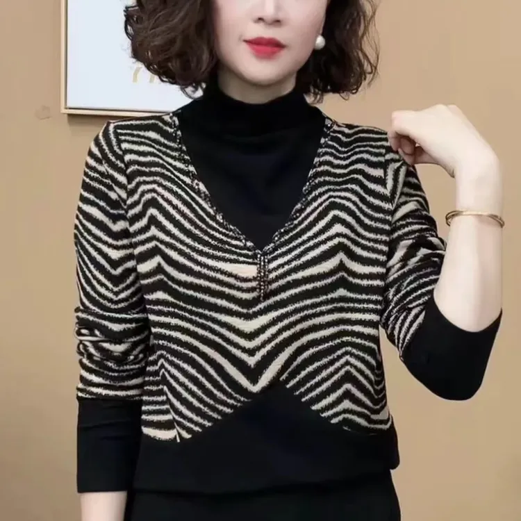 秋冬新款半高领斑马纹拼接加厚打底衫内搭显瘦百搭洋气女士小衫