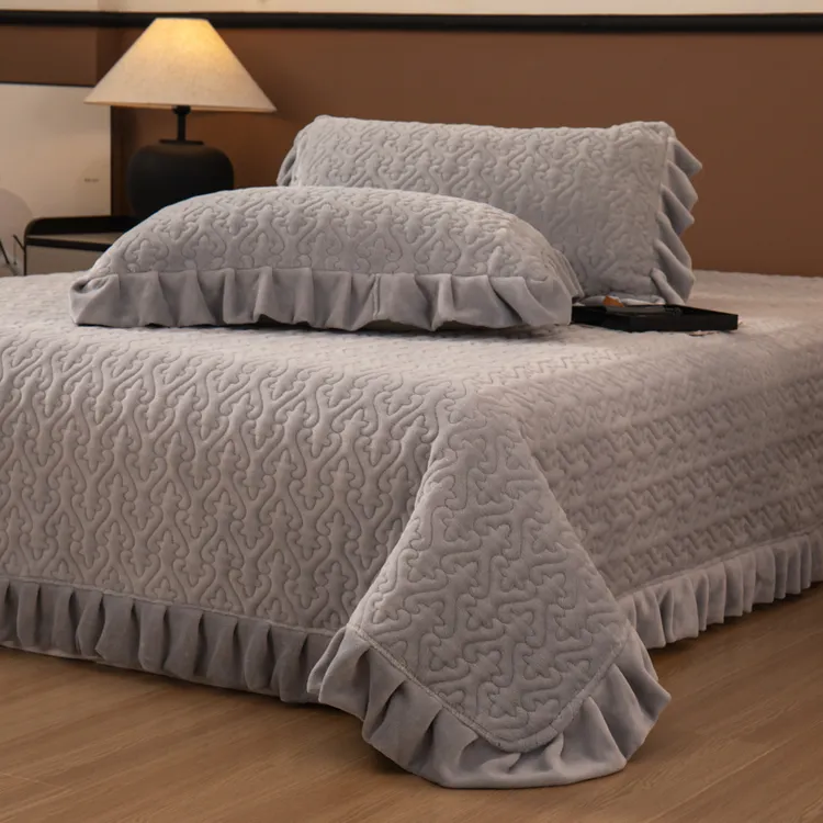 牛奶绒床盖夹棉床盖双面加绒加厚防滑榻榻米炕盖绗缝水晶绒珊瑚绒