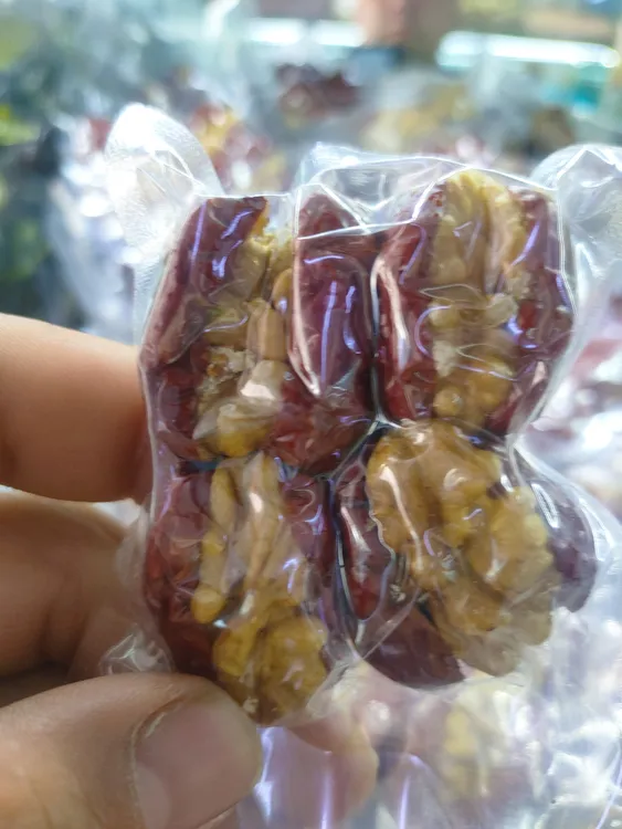 【枣夹核桃  若羌灰枣】枣夹核桃独立包装追剧小零食灰枣500克