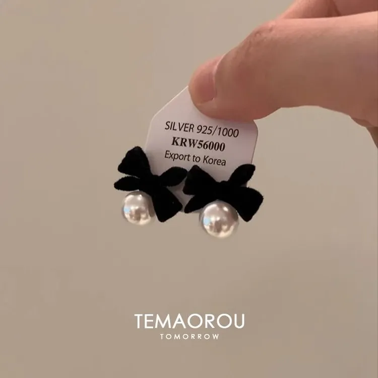 适合秋冬的耳饰~黑色丝绒蝴蝶结耳钉女气质耳环无耳洞耳夹