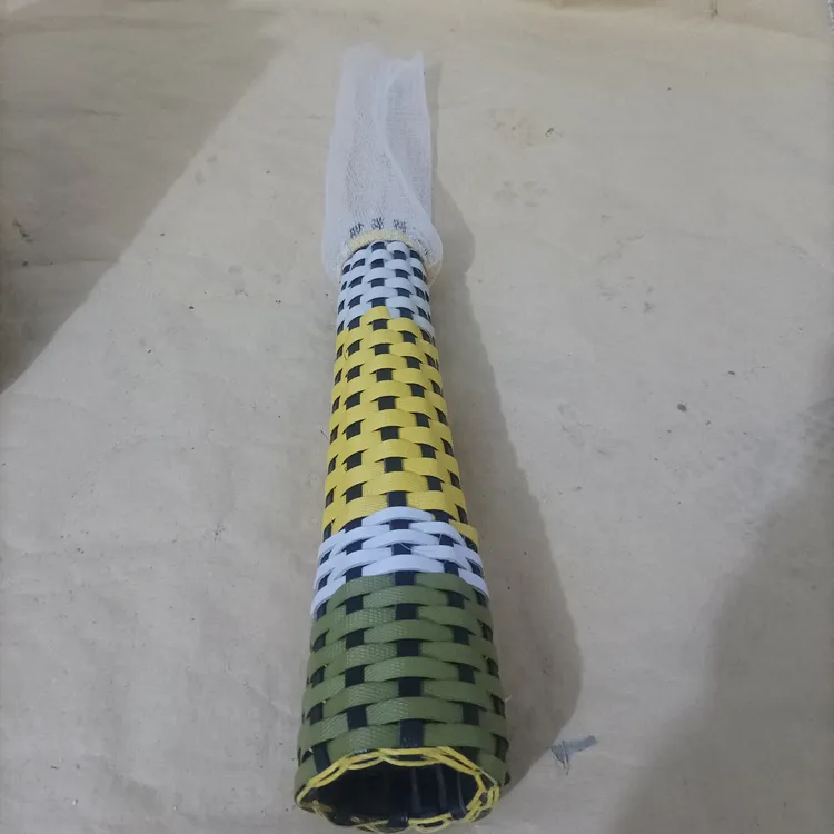 诚信编织一字，七字黄鳝笼，专抓黄鳝，十个起售