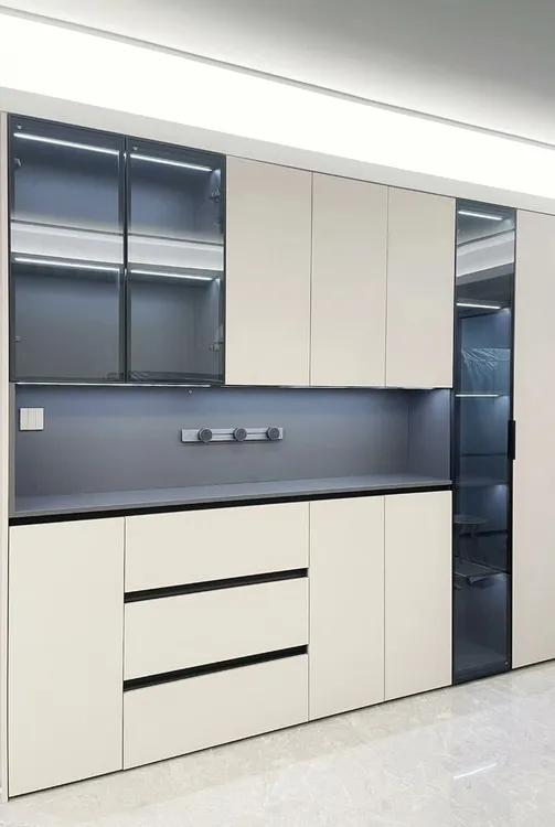 广州源头工厂全屋定制餐边柜 酒柜 鞋柜轻奢风装修设计