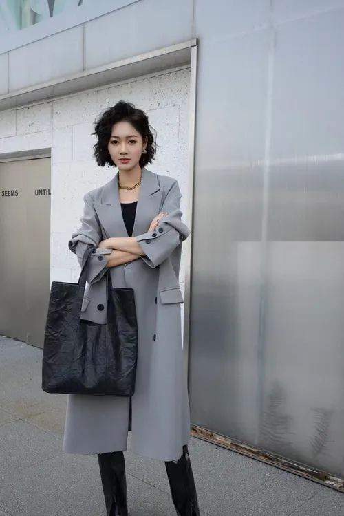 秋冬新款包包手抓纹轻奢休闲百搭女士设计师拼接气质时尚简约中