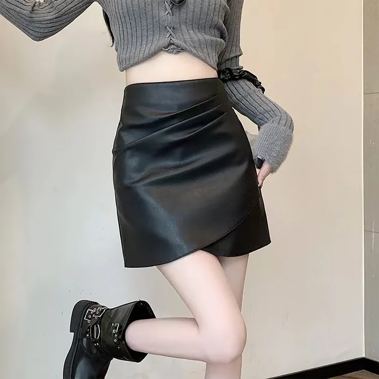 PU皮半身裙秋冬新款高腰不规则裙摆设计感气质潮流显瘦短裙防走光
