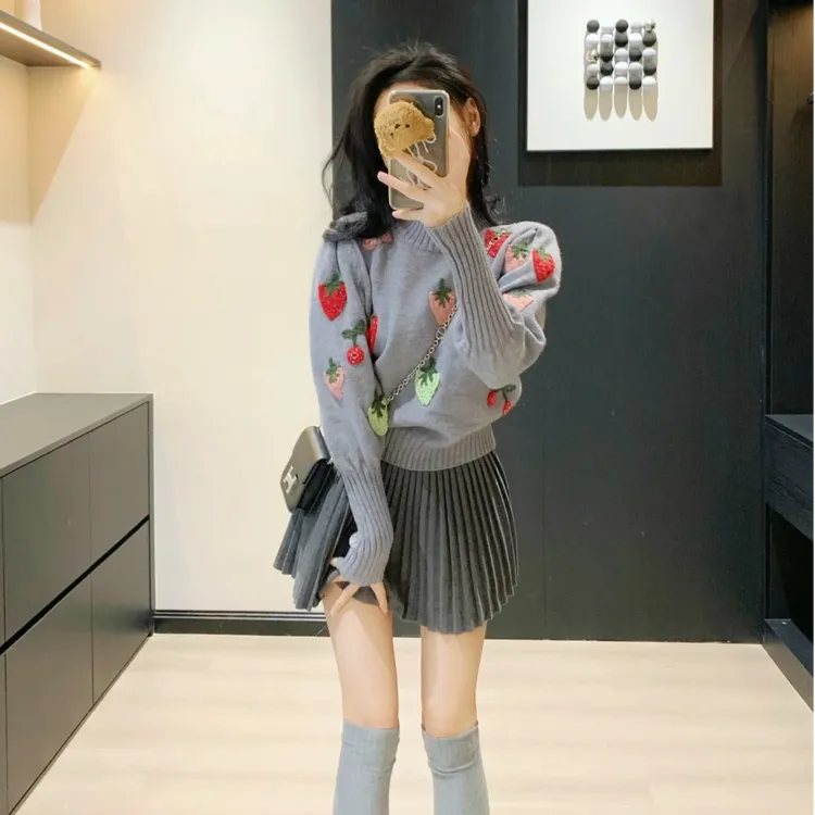 韩系复古设计感小众高级感草莓套头毛衣针织衫高腰百褶裙两件套装