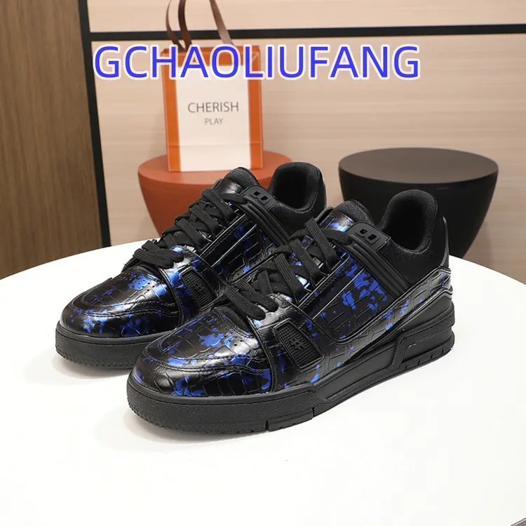 新款男鞋2025时尚百搭黑蓝色潮鞋运动休闲板鞋透气潮牌男款鞋子